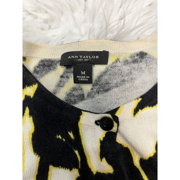 Ann Taylor Cardigan Womens Medium Black Floral Silk Cashmere Blend Stretch - Picture 3 of 8